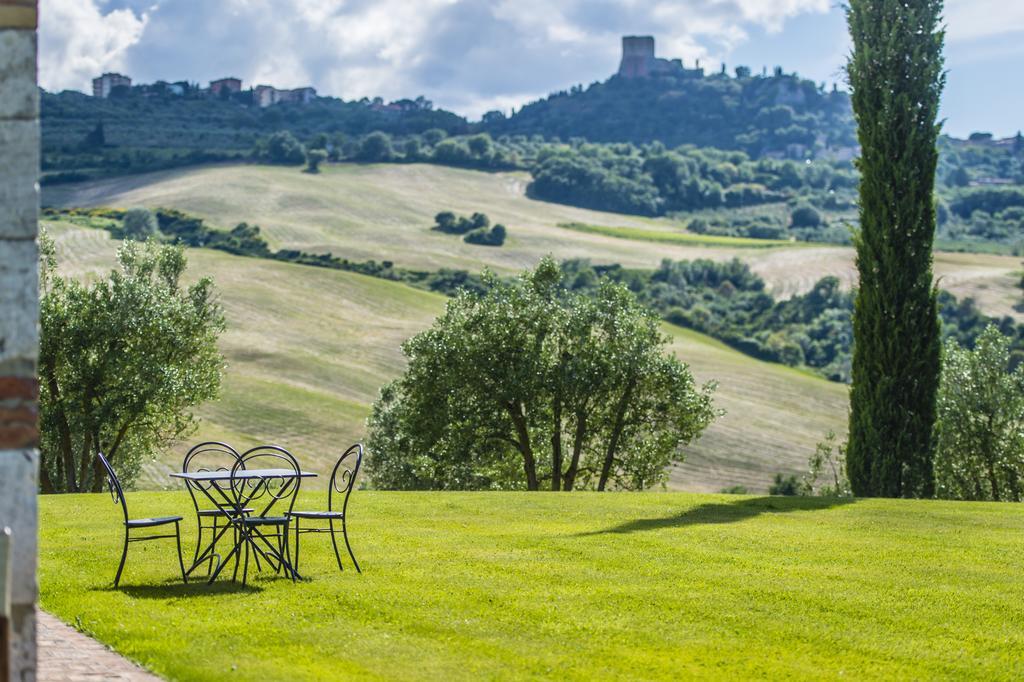 Agriturismo Poggio Istiano Bagno Vignoni Luaran gambar